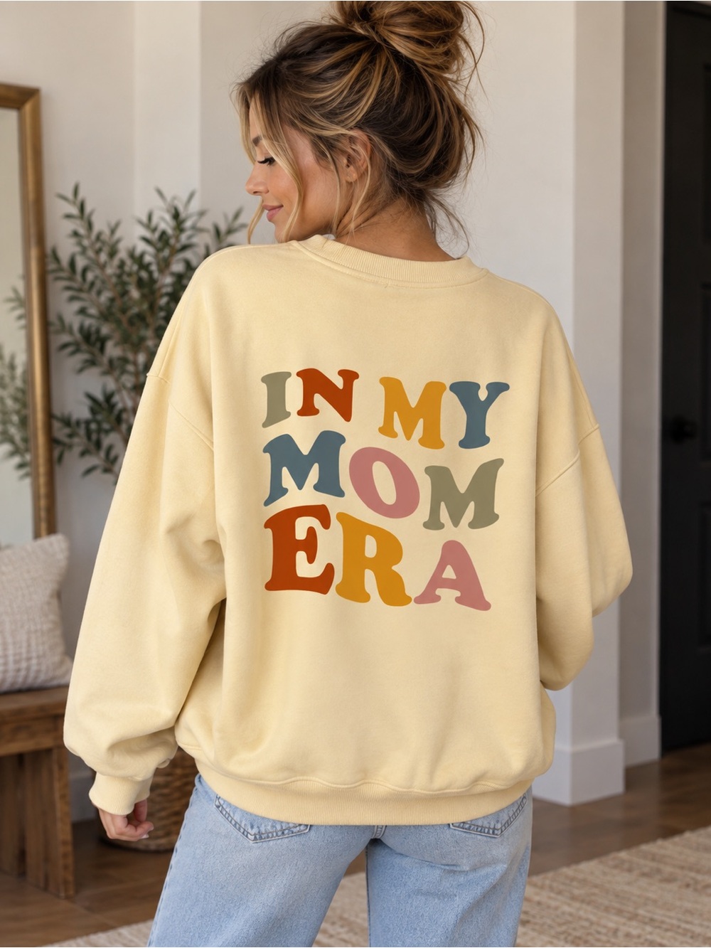 In My Mom Era Retro Graphic Crewneck Sweatshirt Size XL Cream